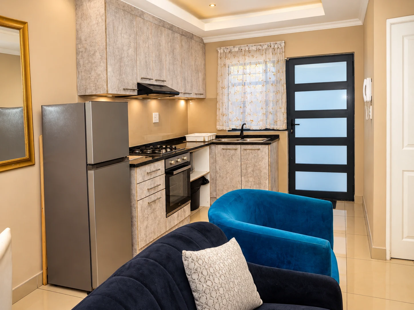 Elmed Guest House 2 Bedroom Apartment — photograph 18