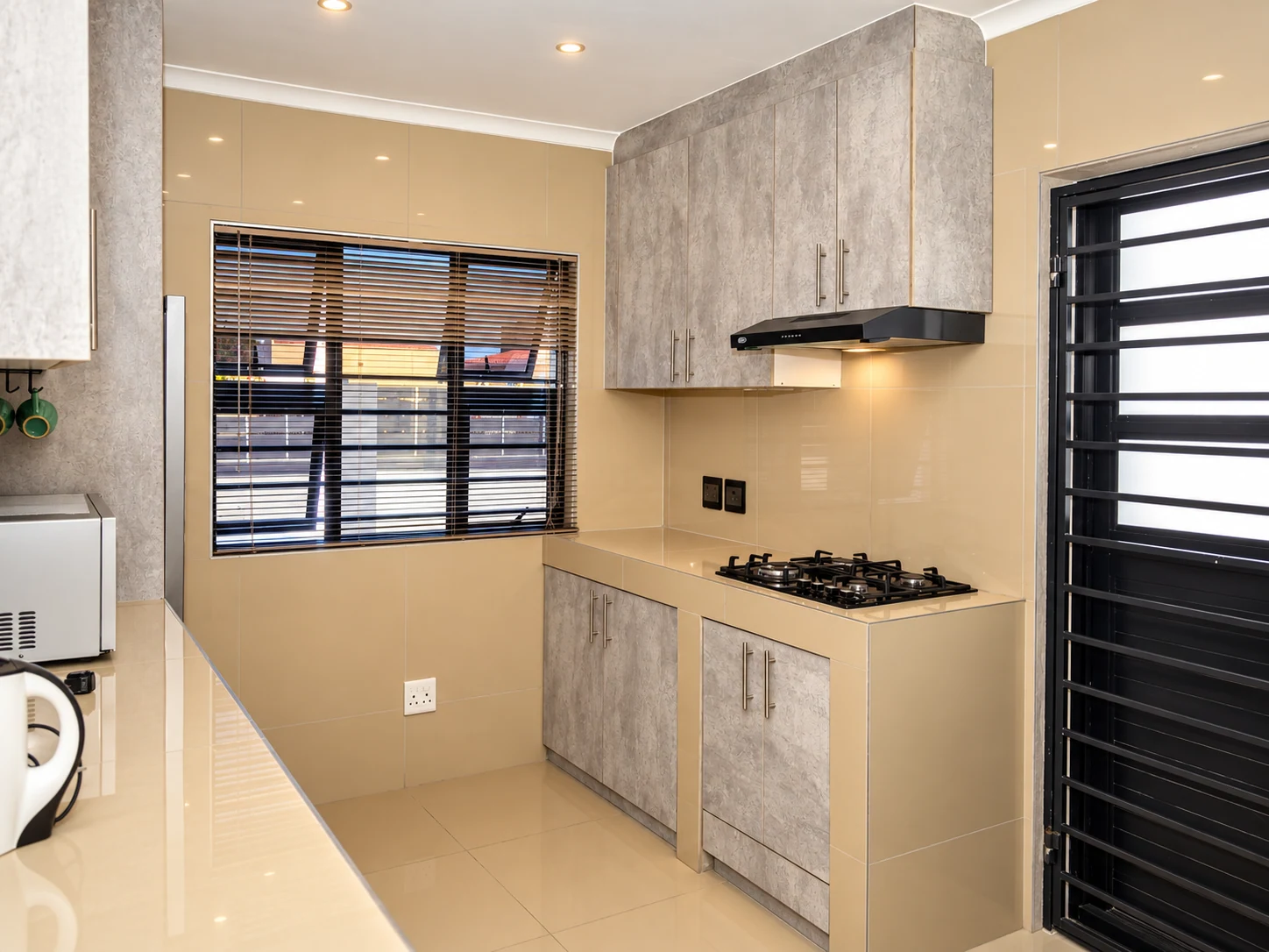 Elmed Guest House 3 Bedrooms Apartment — photograph 16