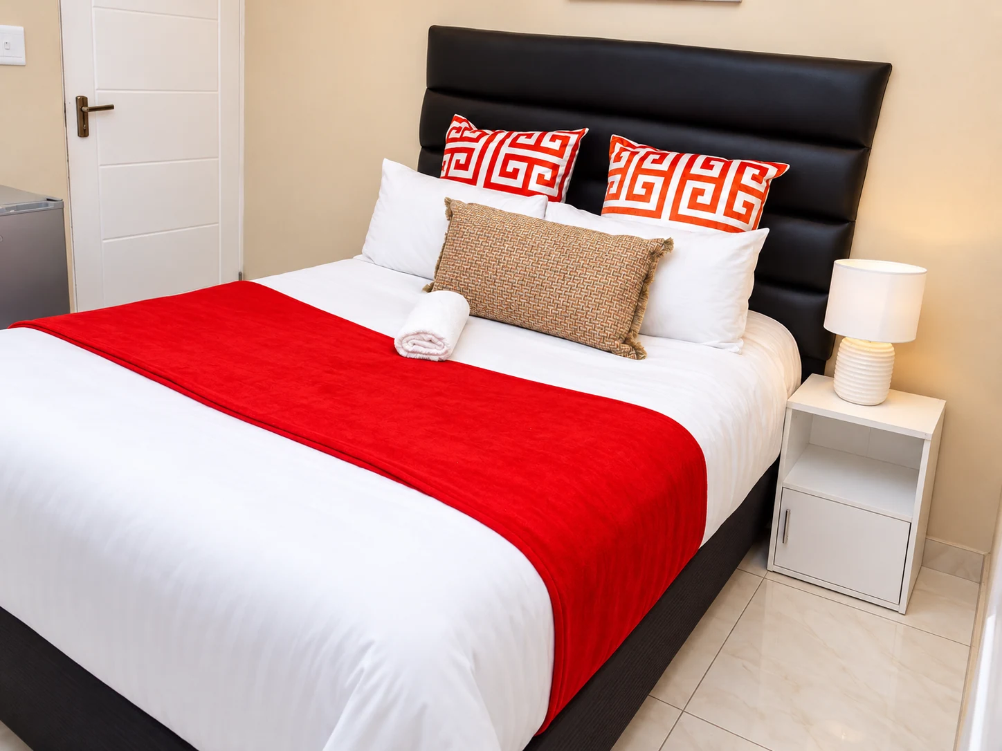 Elmed Guest House Standard Room - bedroom seating area