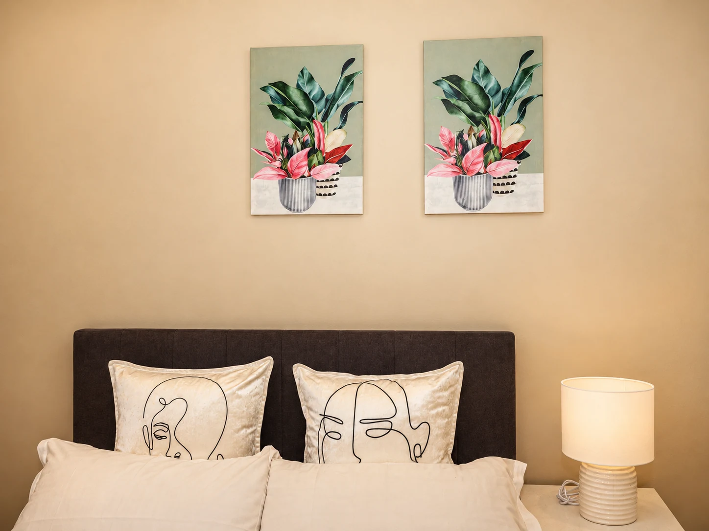 Elmed Guest House Two Bedroom Self Catering Apartment - bedroom overview